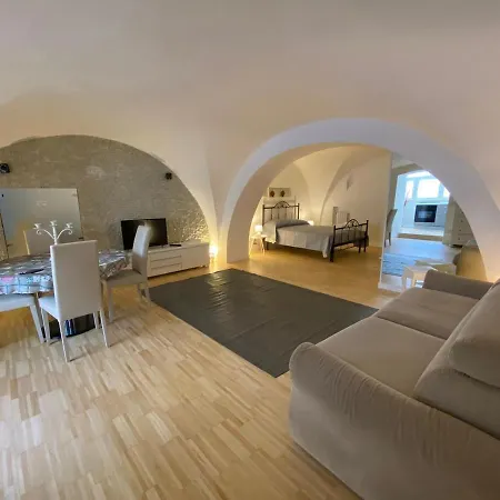 Pumo Di Bari Appartement Buitenkant foto
